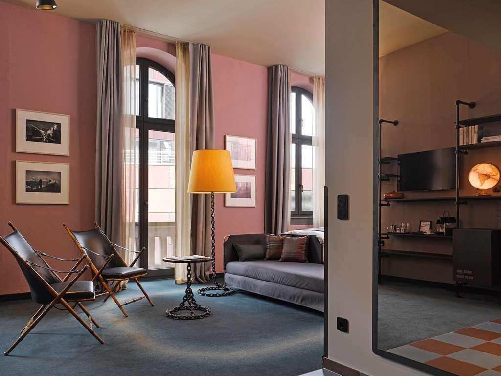 25Hours Hotel Altes Hafenamt Hamburg Room photo